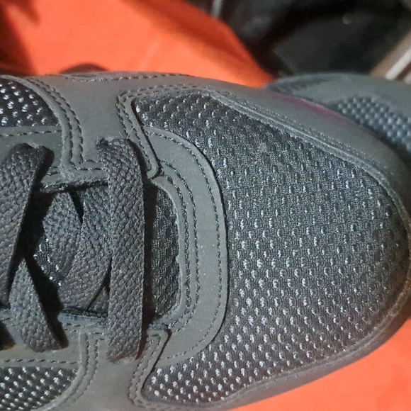 NIKE NBW Purple & gray 💜 AIR MAX running shoes Size 8 With gel detail amaz fit - Picture 3 of 4